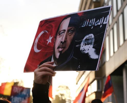 Gatte da pelare per Biden